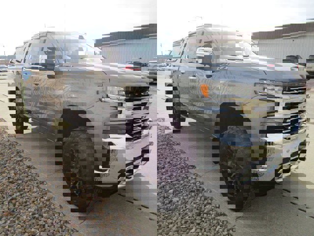 Used 2021 Chevrolet Silverado 1500 LTZ w/ LTZ Premium Package image 3