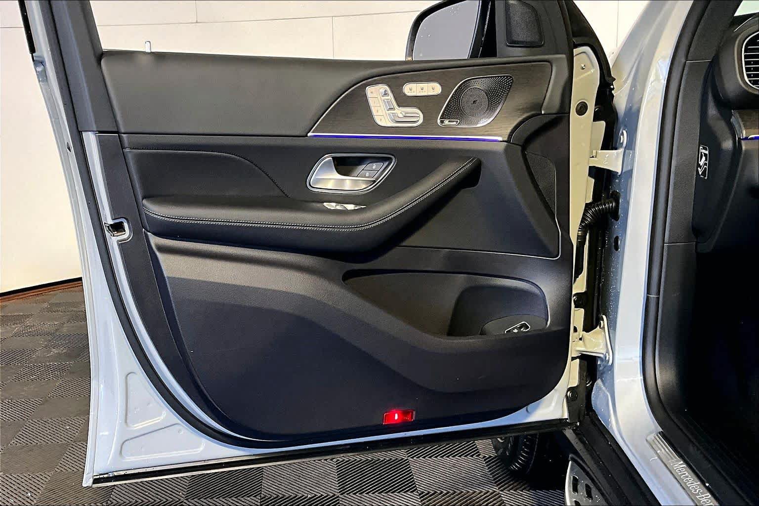New 2026 Mercedes-Benz GLE 350 4MATIC image 11