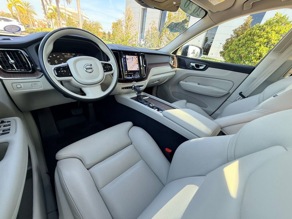 Used 2020 Volvo XC60 T5 Inscription w/ Protection Package Premier image 21