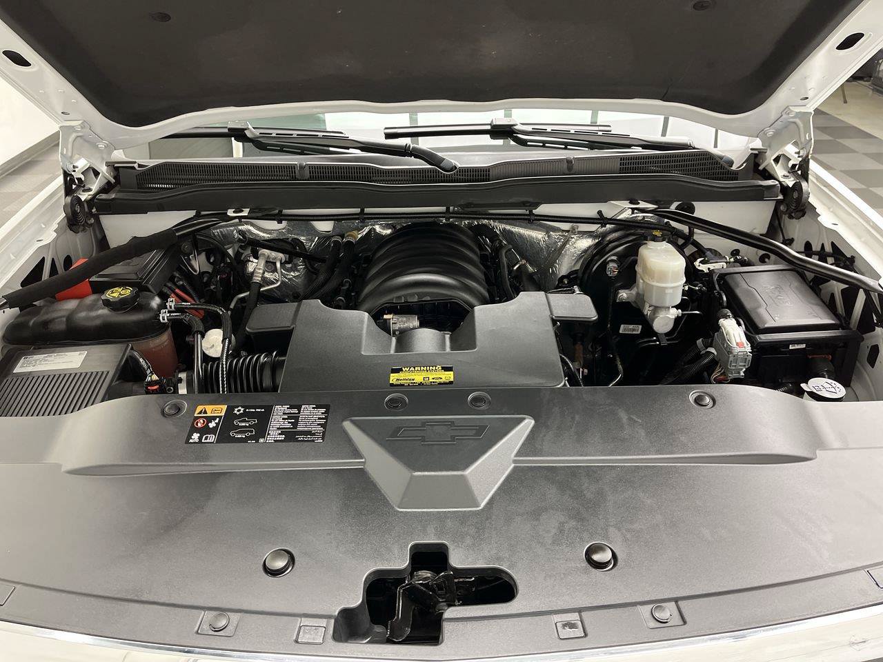 Used 2015 Chevrolet Silverado 1500 LTZ AWD/4WD image 29