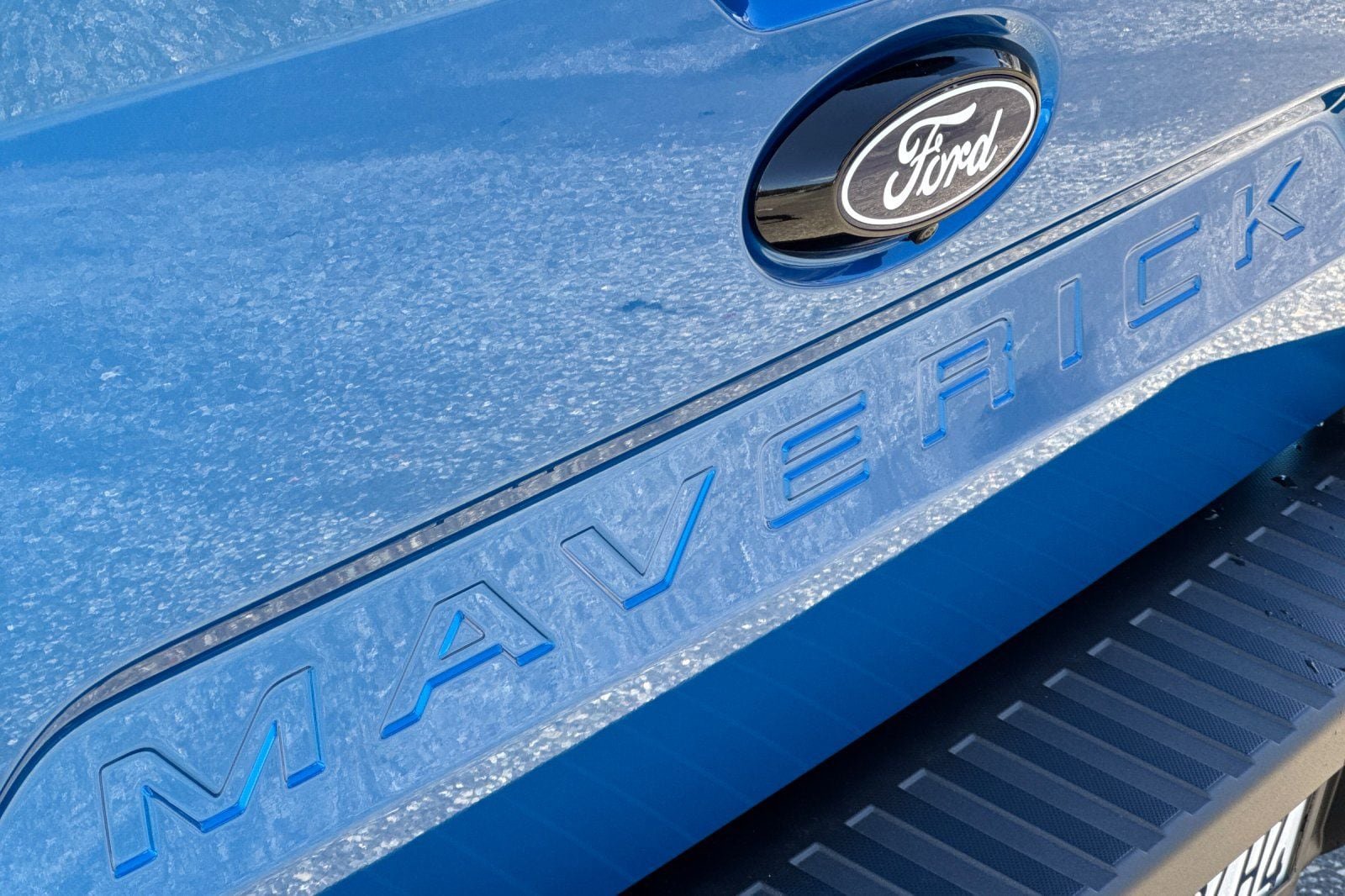Used 2025 Ford Maverick XL FWD image 28