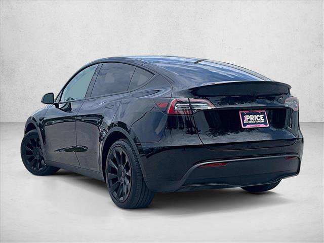 Used 2024 Tesla Model Y 2WD image 13