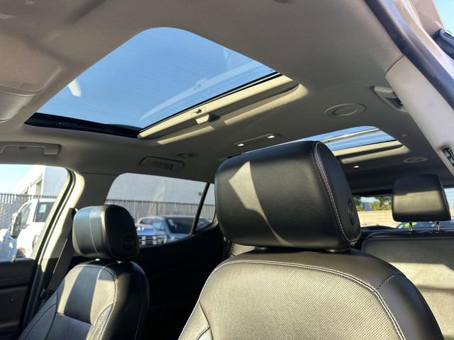 Used 2019 GMC Acadia SLT image 17