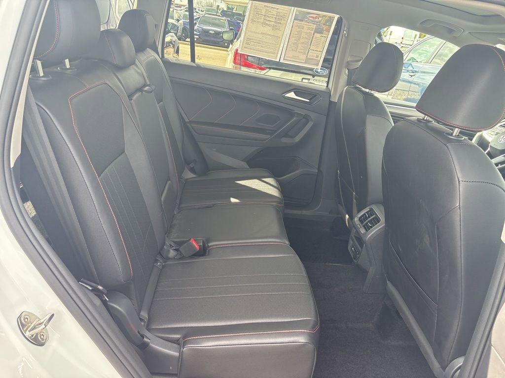 Used 2024 Volkswagen Tiguan Wolfsburg Edition w/ Panoramic Sunroof Package image 11