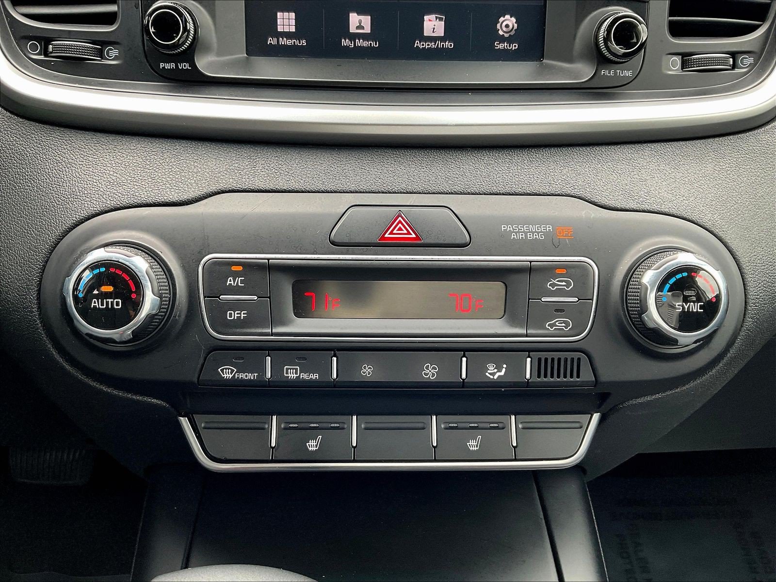 Used 2020 Kia Sorento LX w/ LX I4 Convenience Package AWD/4WD image 14