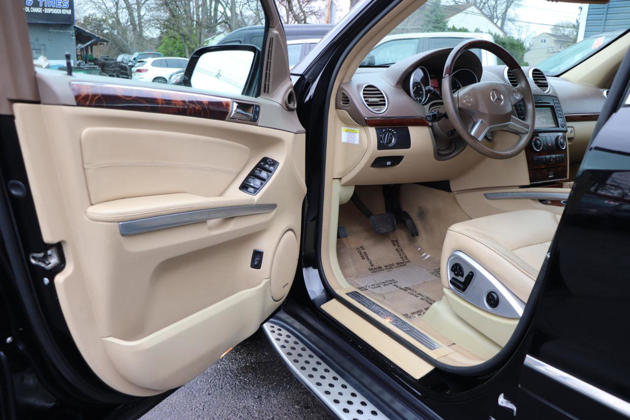 Used 2010 Mercedes-Benz GL 450 4MATIC image 10