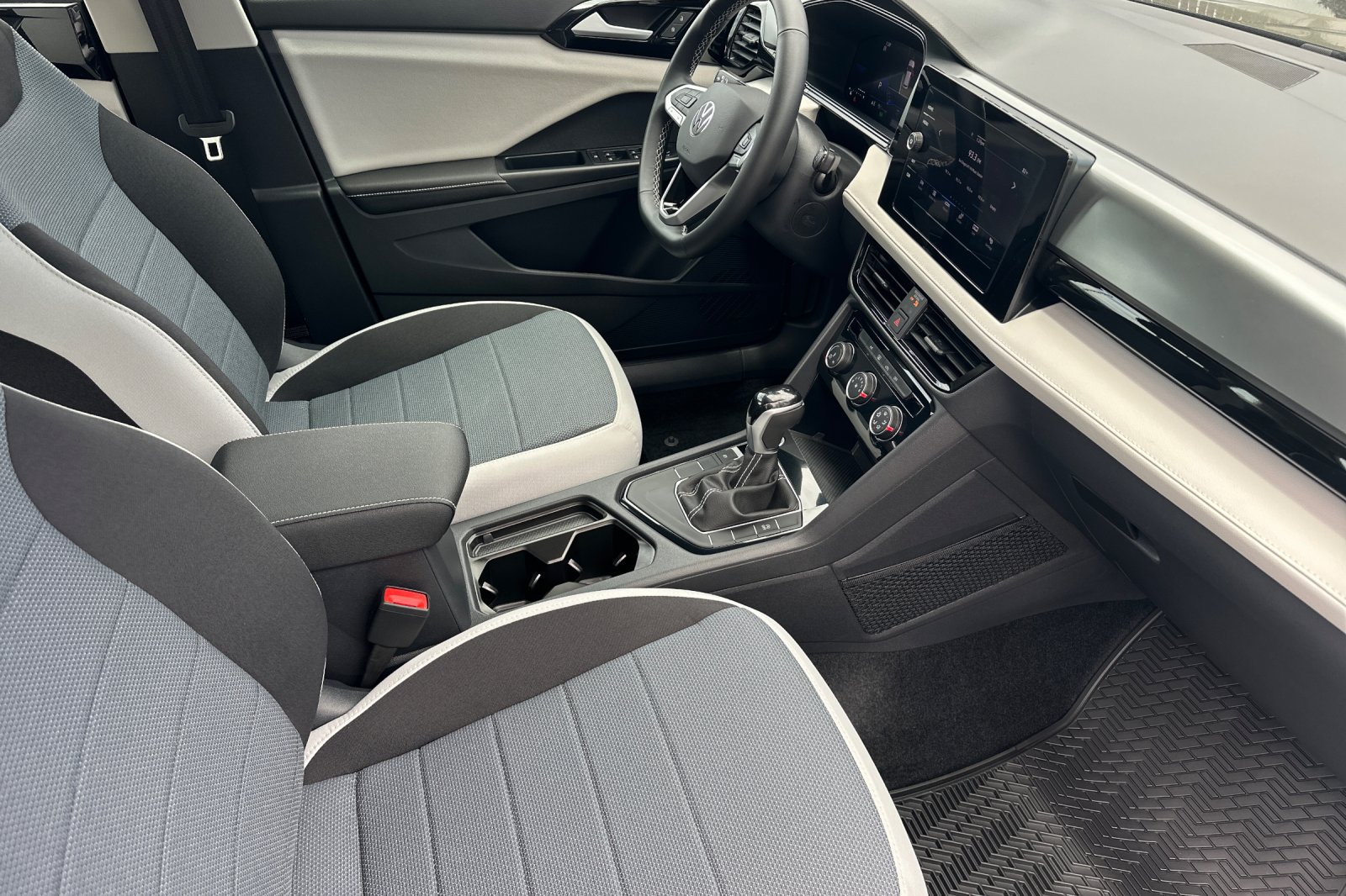 New 2026 Volkswagen Taos S FWD image 14
