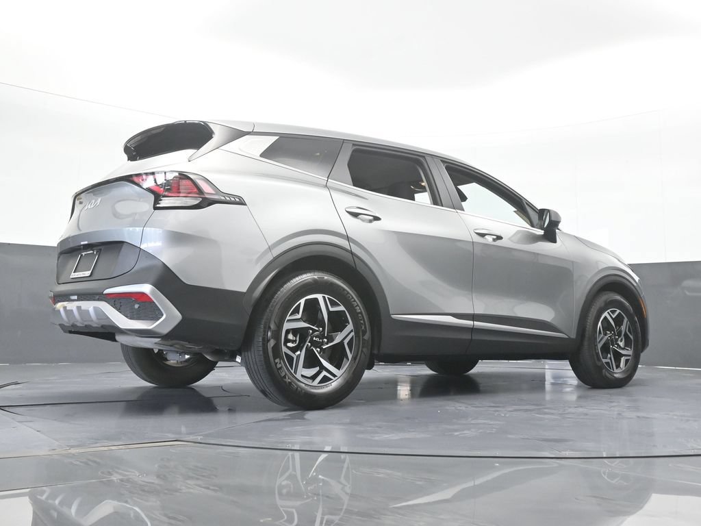 Used 2025 Kia Sportage LX FWD image 57