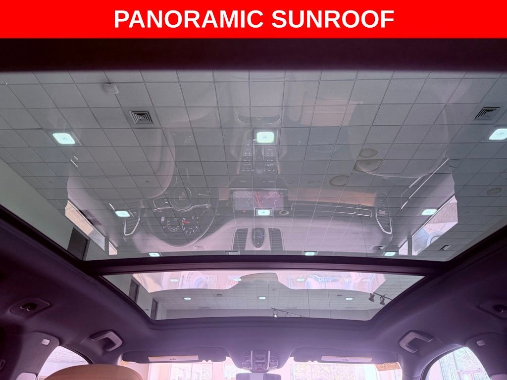 Used 2020 Porsche Cayenne image 9