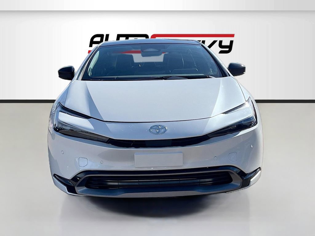 Used 2026 Toyota Prius Limited image 2