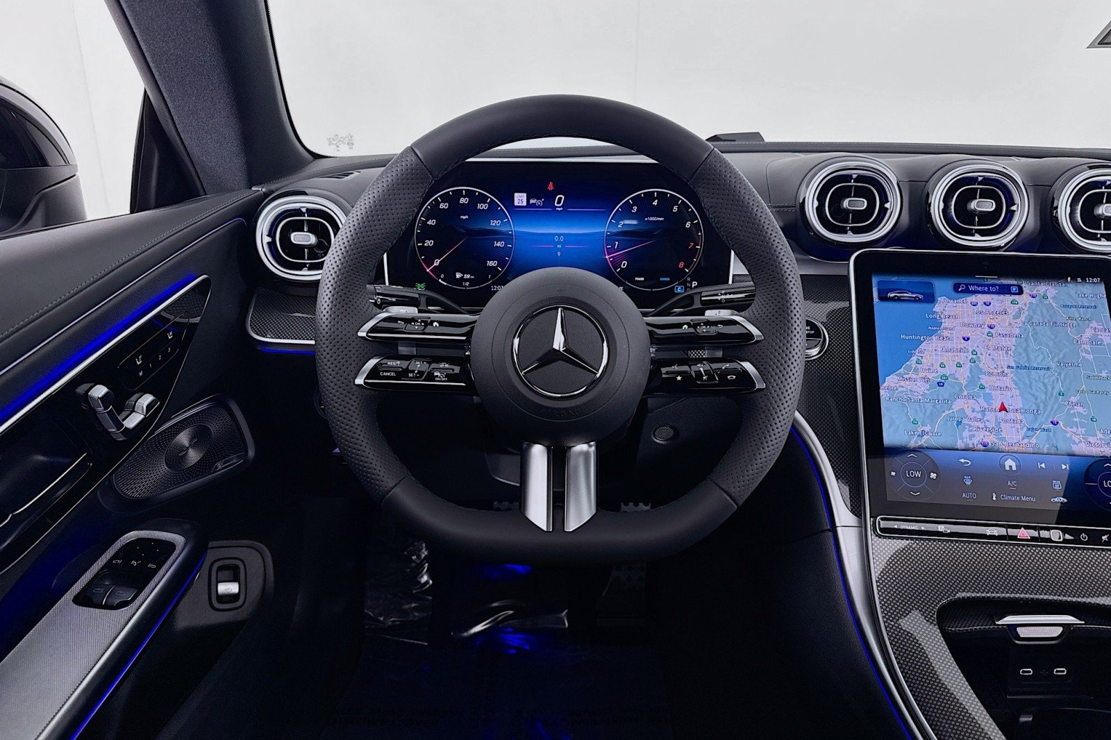 New 2026 Mercedes-Benz CLE 300 4MATIC Coupe image 4