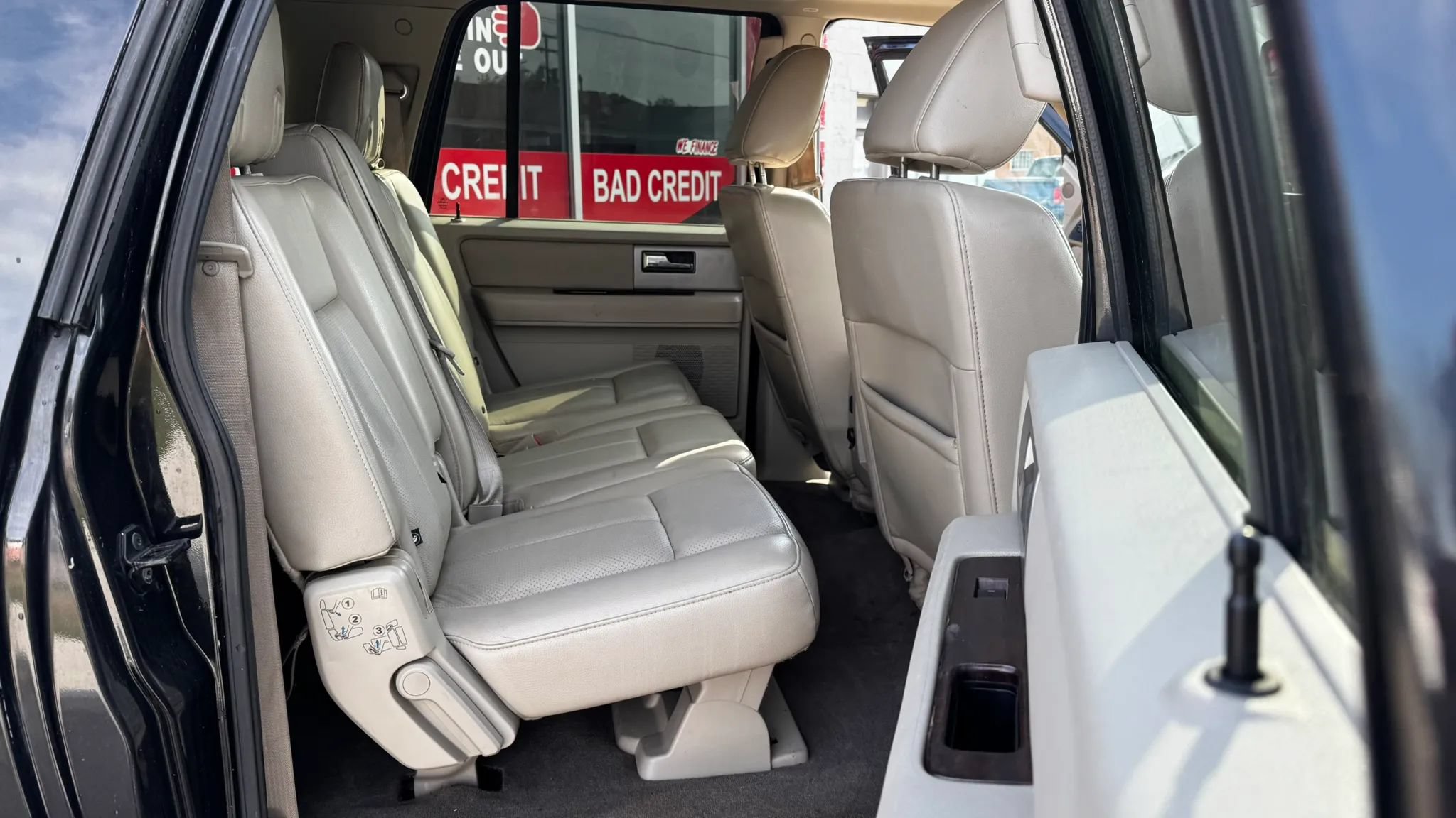 Used 2010 Ford Expedition EL Limited AWD/4WD image 17