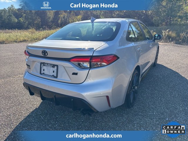 Used 2024 Toyota Corolla SE image 3