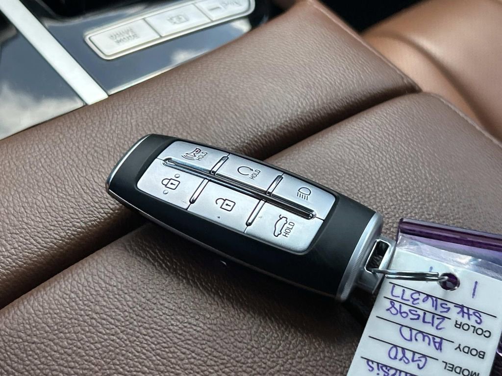 Used 2024 Genesis G80 2.5T image 29