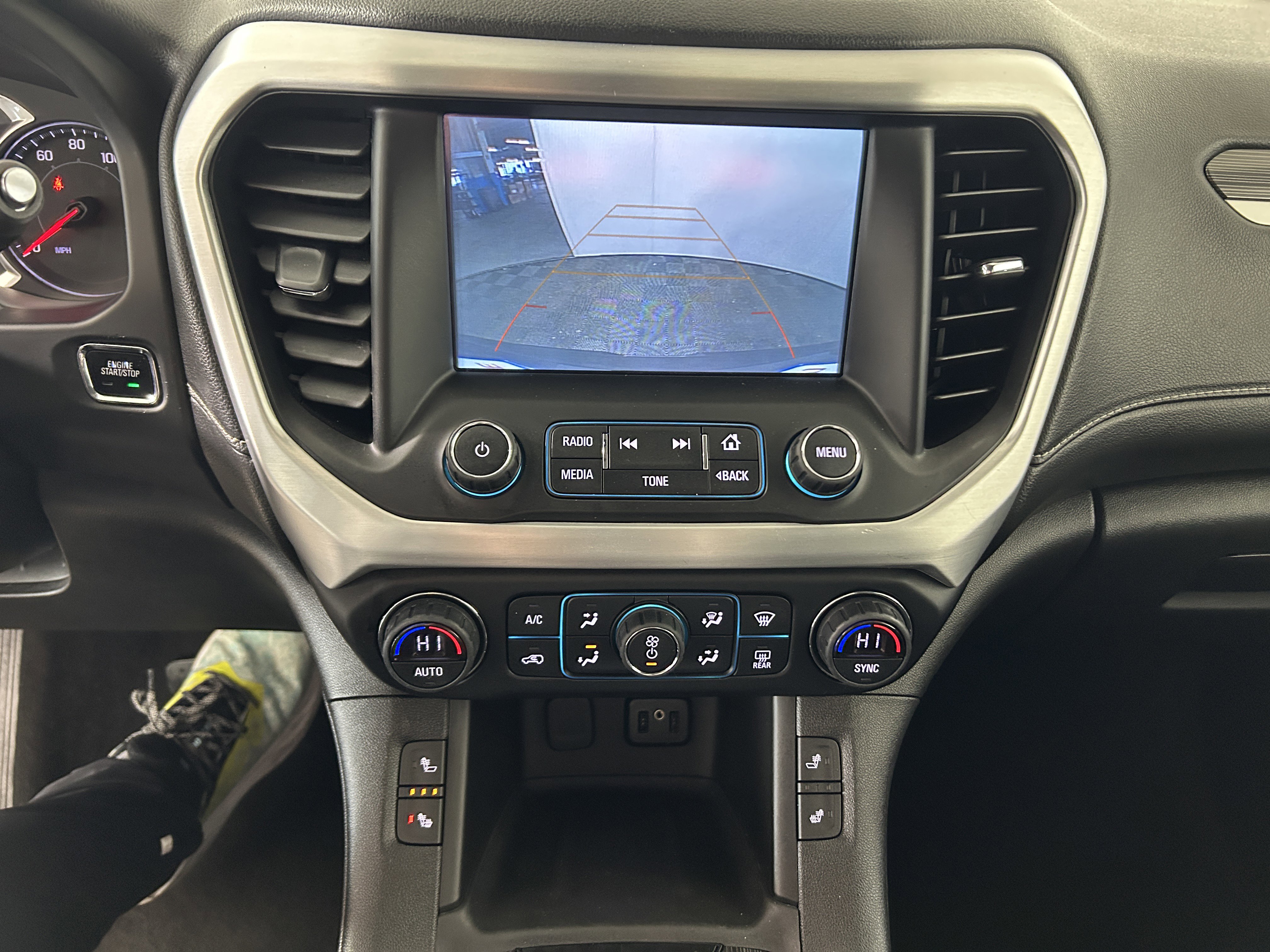Used 2019 GMC Acadia SLT image 21