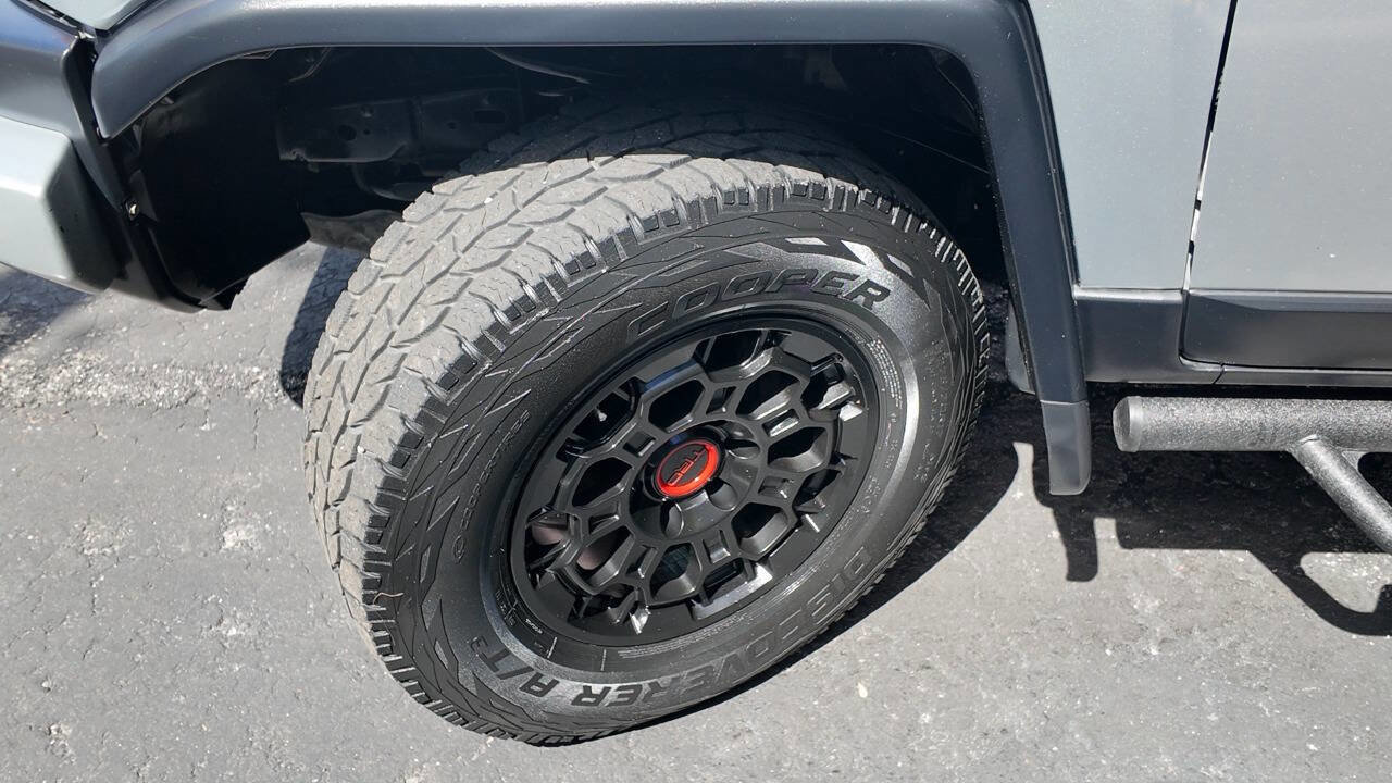 Used 2008 Toyota FJ Cruiser 4WD image 20