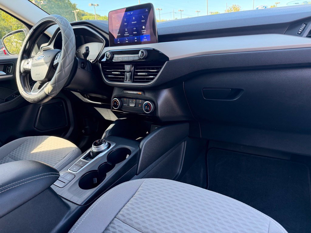 Certified 2021 Ford Escape SE FWD image 18