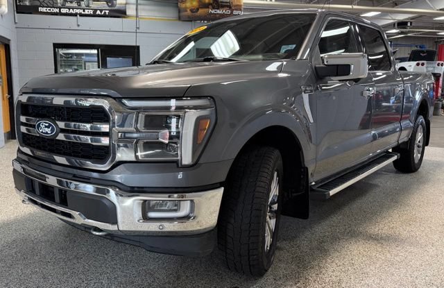 Used 2024 Ford F150 Lariat w/ Equipment Group 502A High AWD/4WD image 3