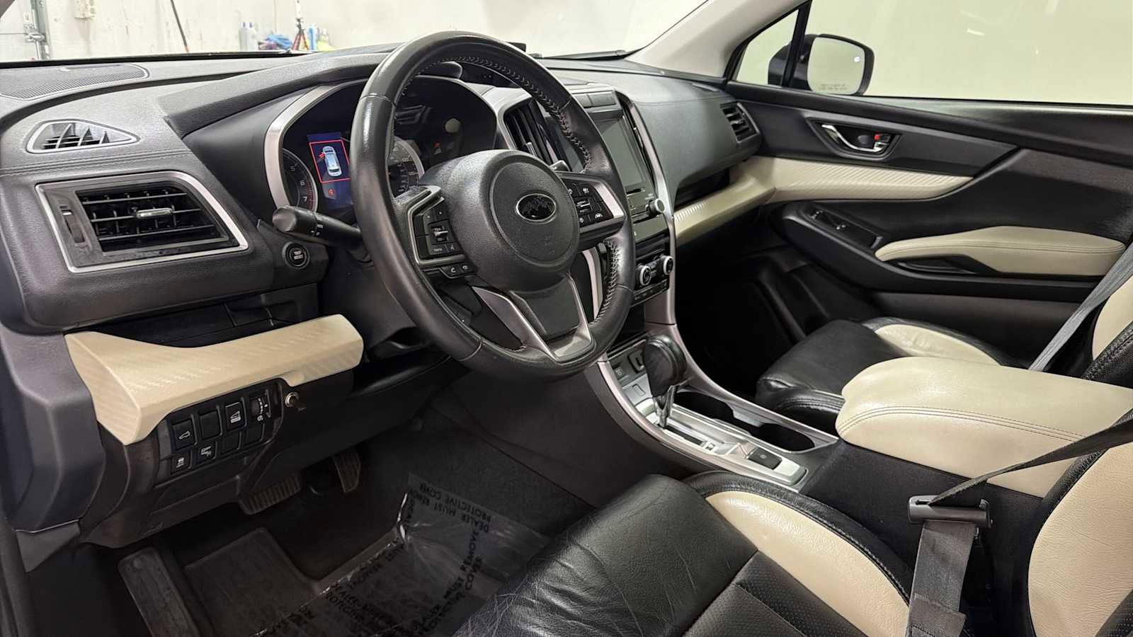 Used 2019 Subaru Ascent Premium w/ Popular Package #2A image 12