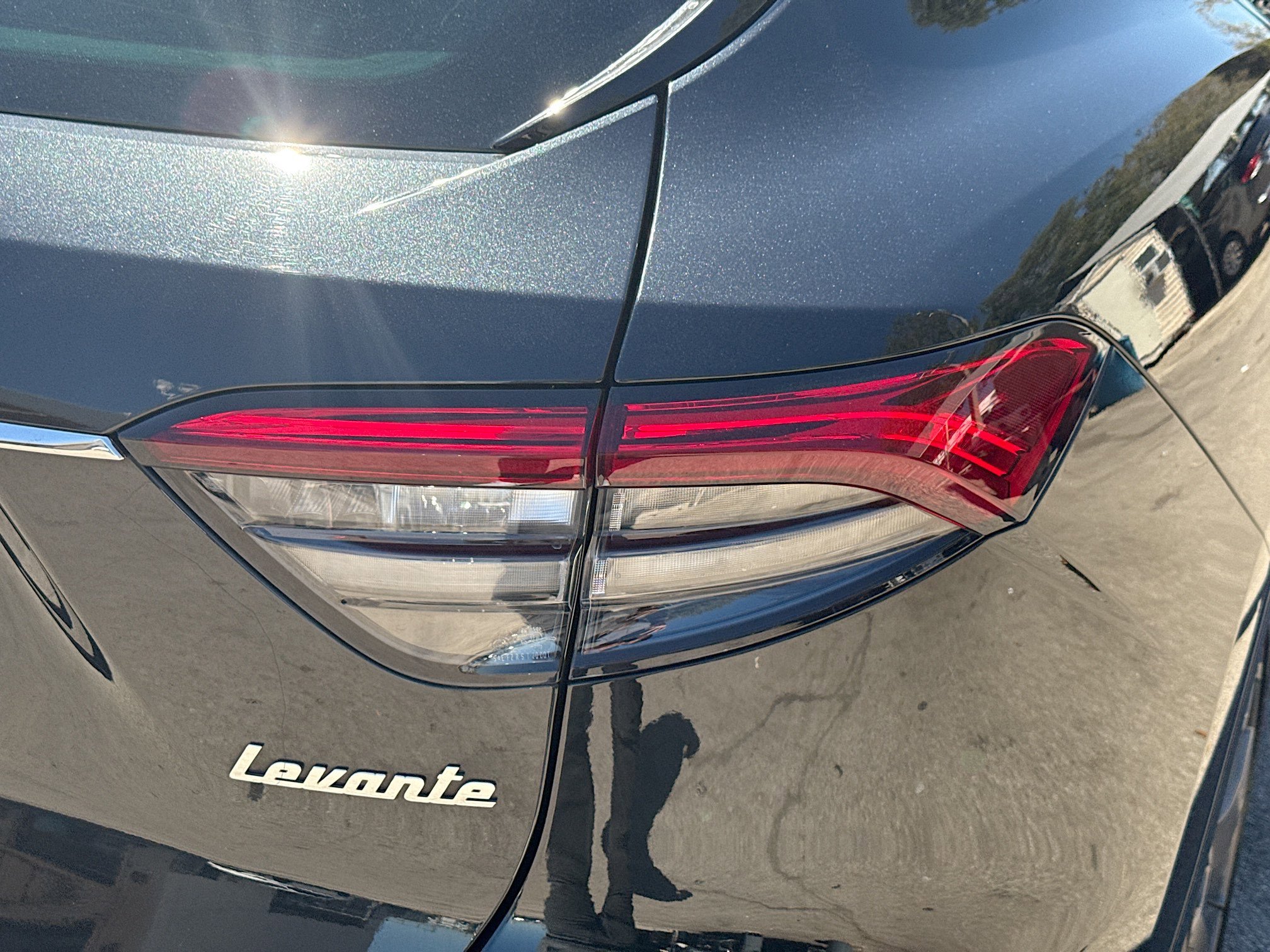 Used 2022 Maserati Levante GT image 26