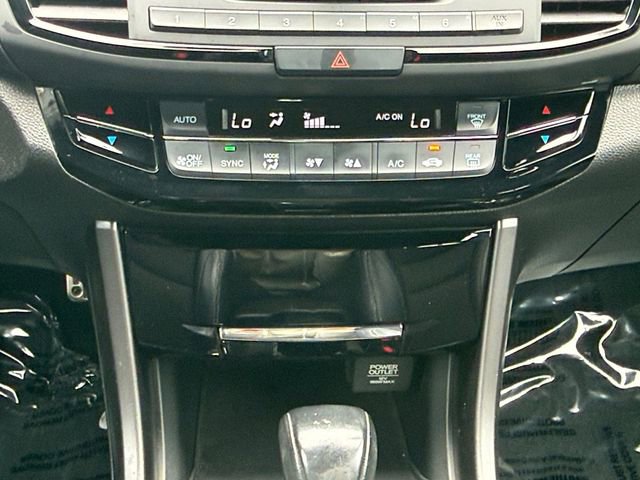Used 2017 Honda Accord Sport image 4