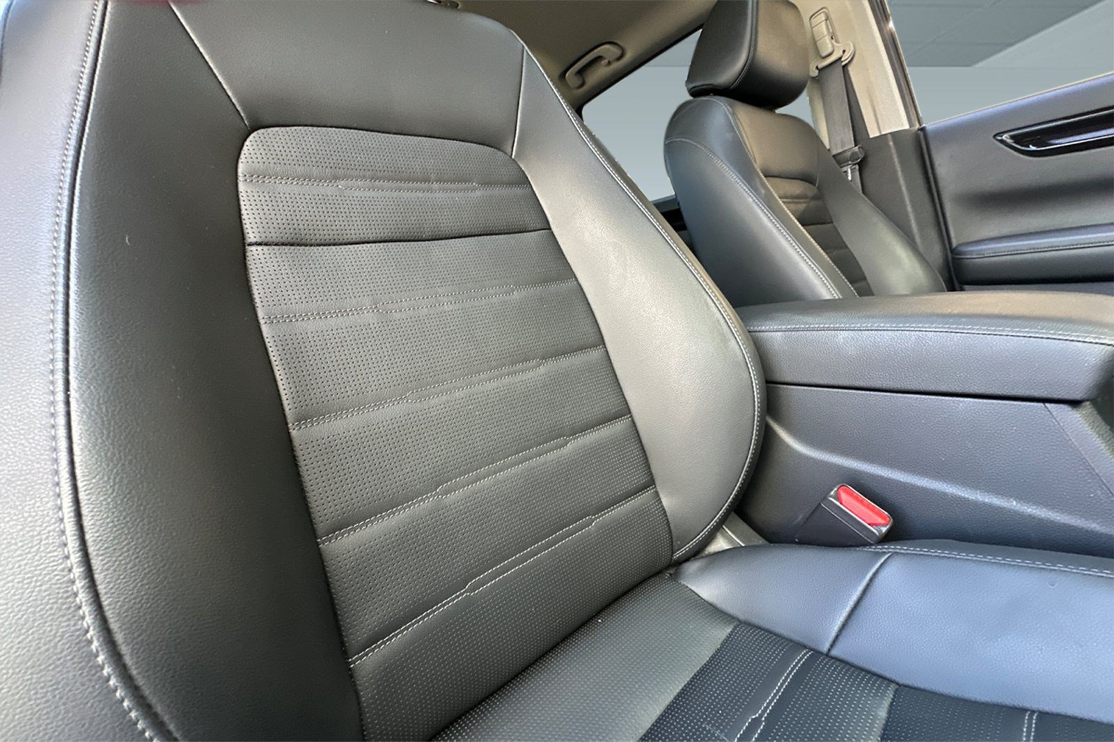 Used 2024 Honda CR-V EX-L image 32