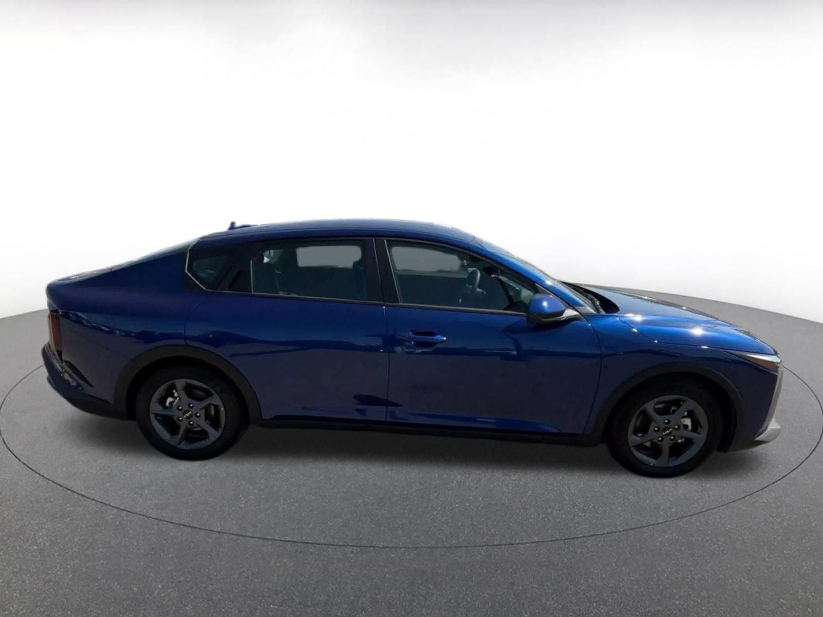 Used 2026 Kia K4 FWD image 15