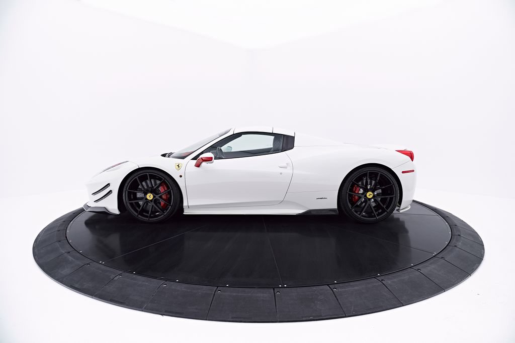 Used 2014 Ferrari 458 Spider RWD image 20