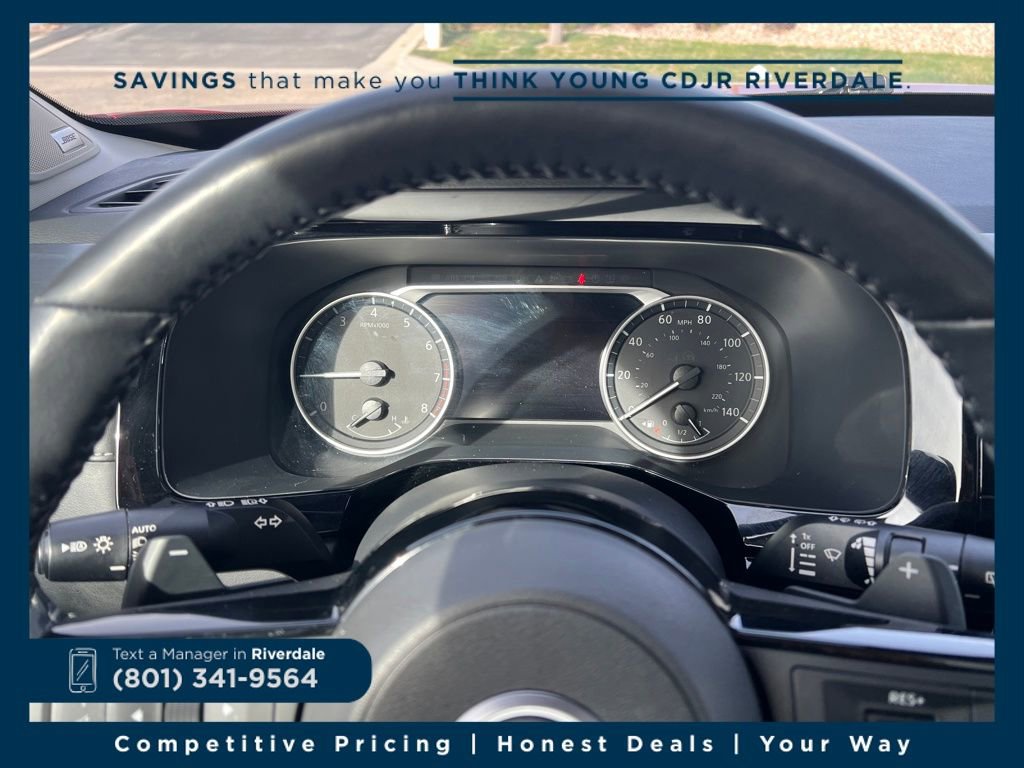 Used 2023 Nissan Pathfinder SL w/ SL Premium Package image 15