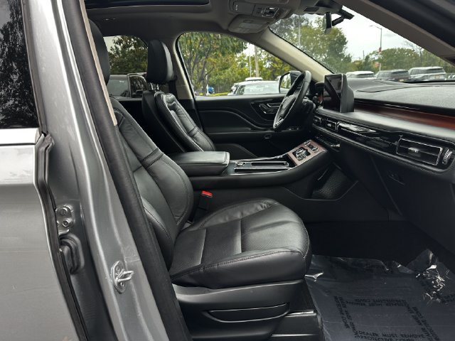 Certified 2023 Lincoln Aviator Reserve w/ Elements Package Plus AWD/4WD image 34