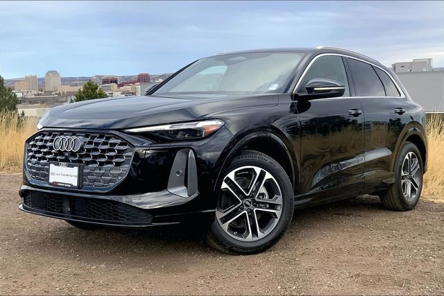 New 2025 Audi Q5 Prestige