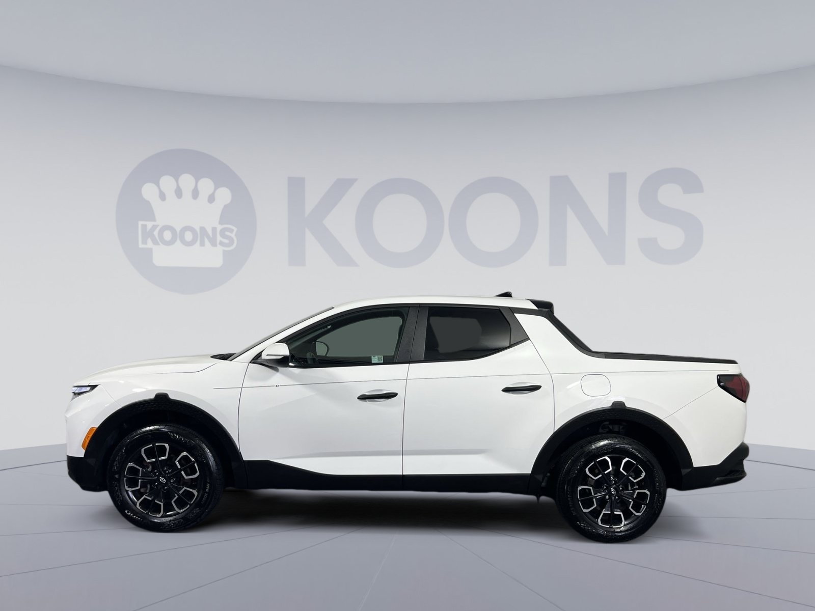 Used 2024 Hyundai Santa Cruz SEL AWD/4WD image 2