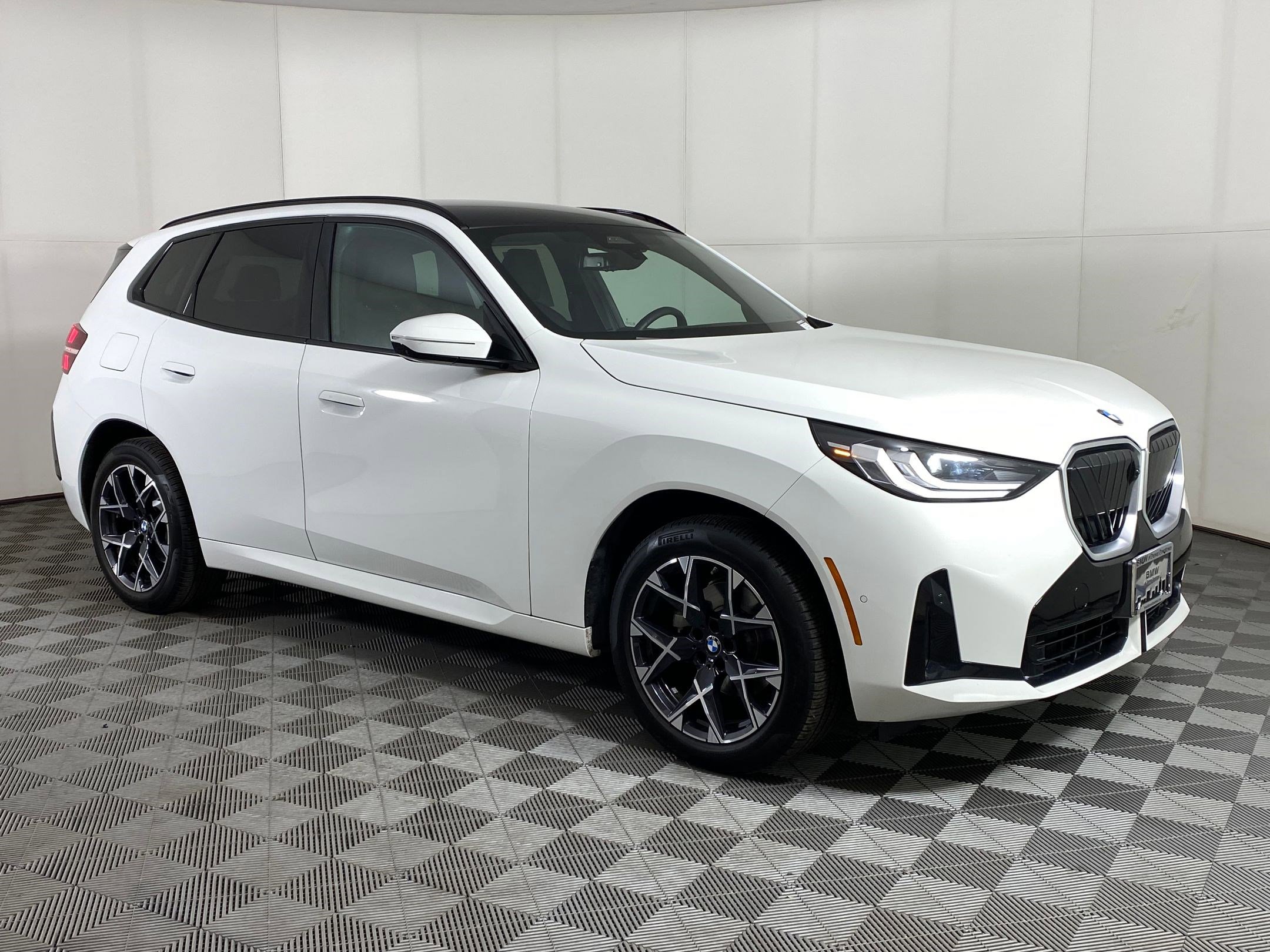 Certified 2025 BMW X3 xDrive30i image 7