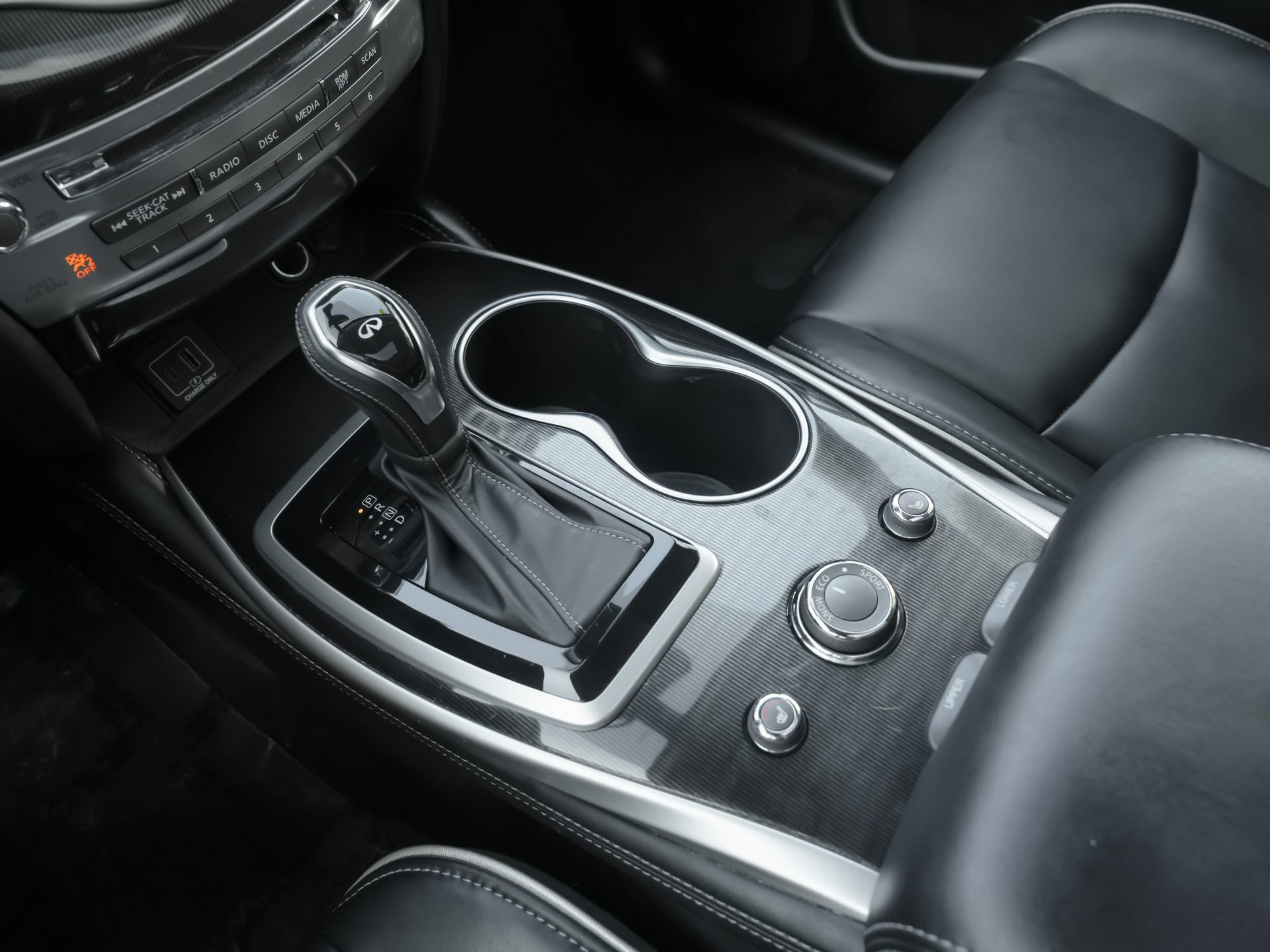 Certified 2020 INFINITI QX60 Luxe FWD image 12