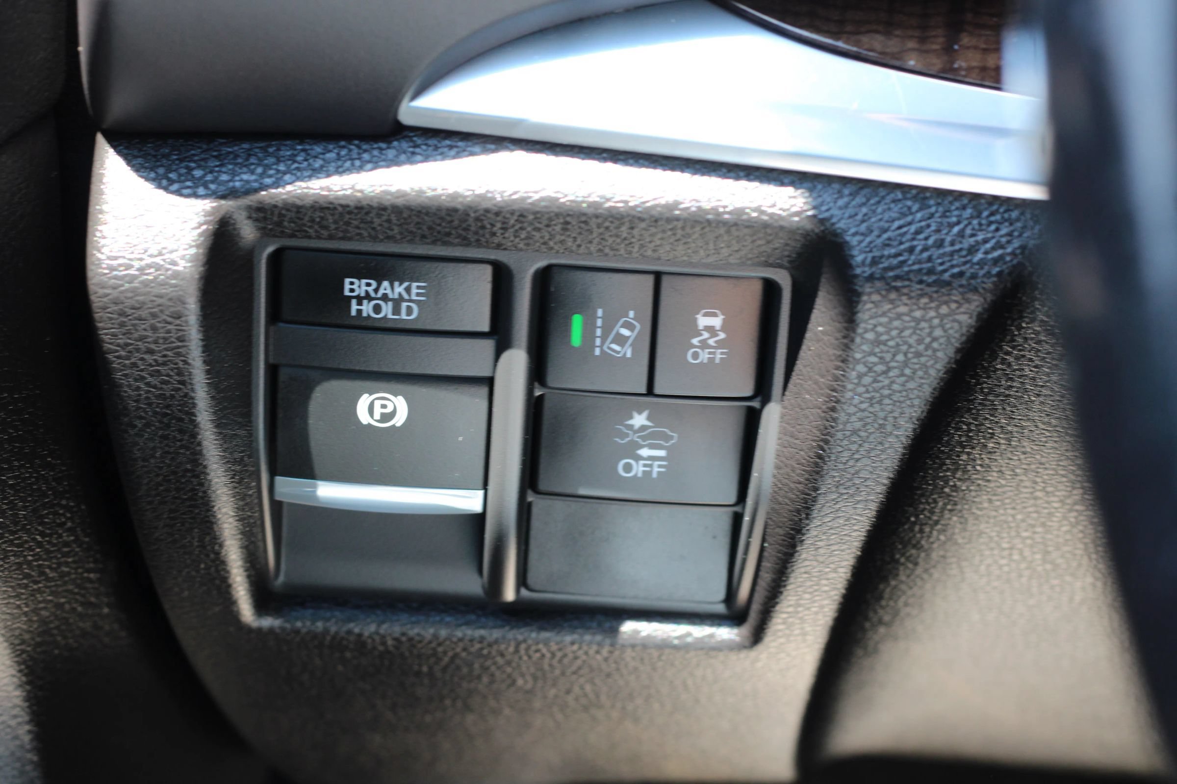 Used 2017 Acura MDX w/ Tech & Entertainment Packag AWD/4WD image 19