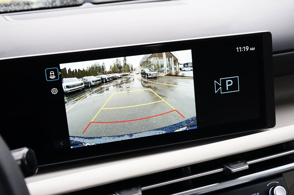 Certified 2025 Hyundai Tucson SE FWD image 22