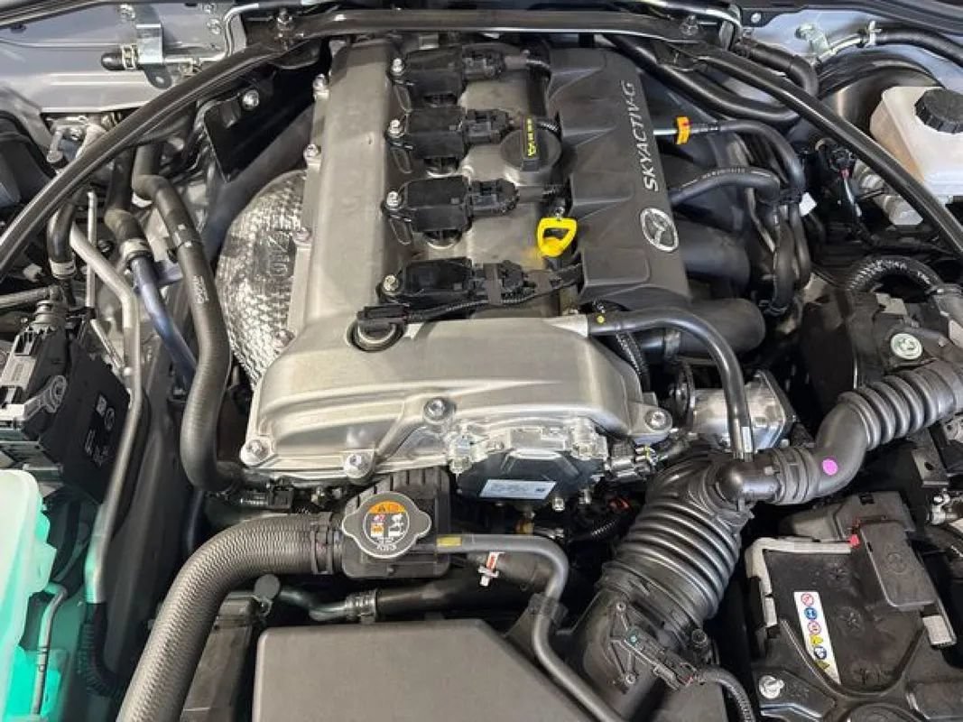 Used 2026 MAZDA MX-5 Miata Club w/ Interior Package RWD image 47