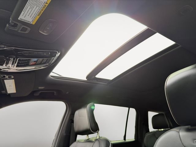 Used 2023 Jeep Grand Cherokee L Summit image 36