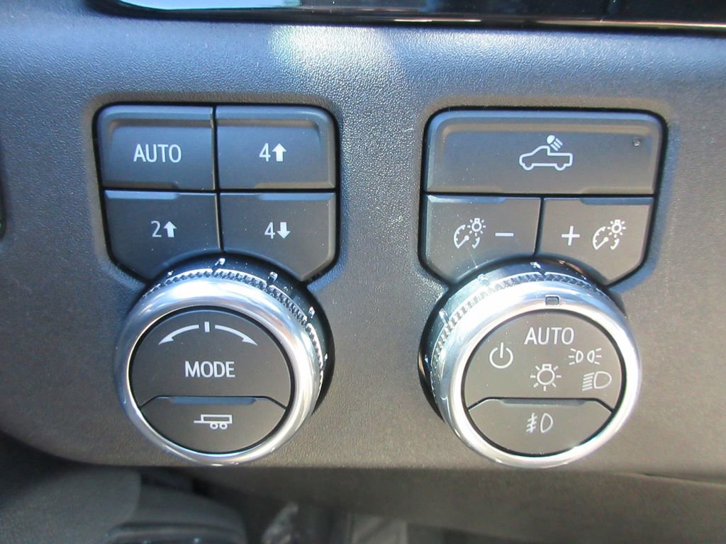 New 2026 GMC Sierra 2500 SLE w/ SLE Value Package; image 17