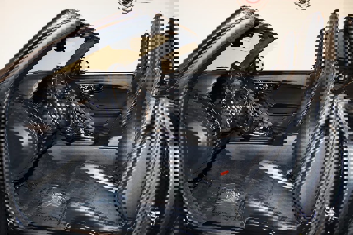 Used 2021 Jaguar F-TYPE R-Dynamic image 43