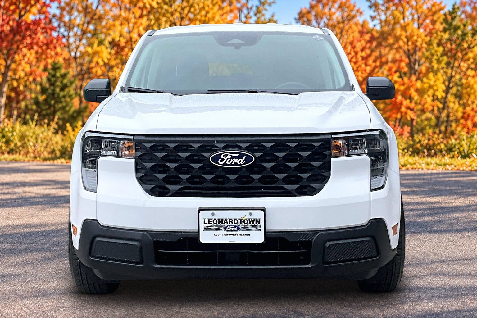 Used 2025 Ford Maverick XL FWD image 3