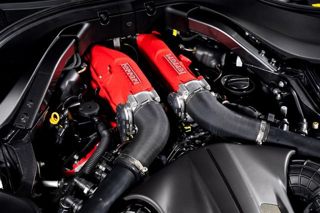 Certified 2026 Ferrari Roma Spider RWD image 15