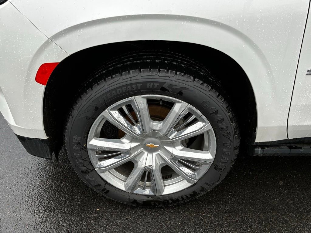 Used 2021 Chevrolet Suburban High Country AWD/4WD image 20