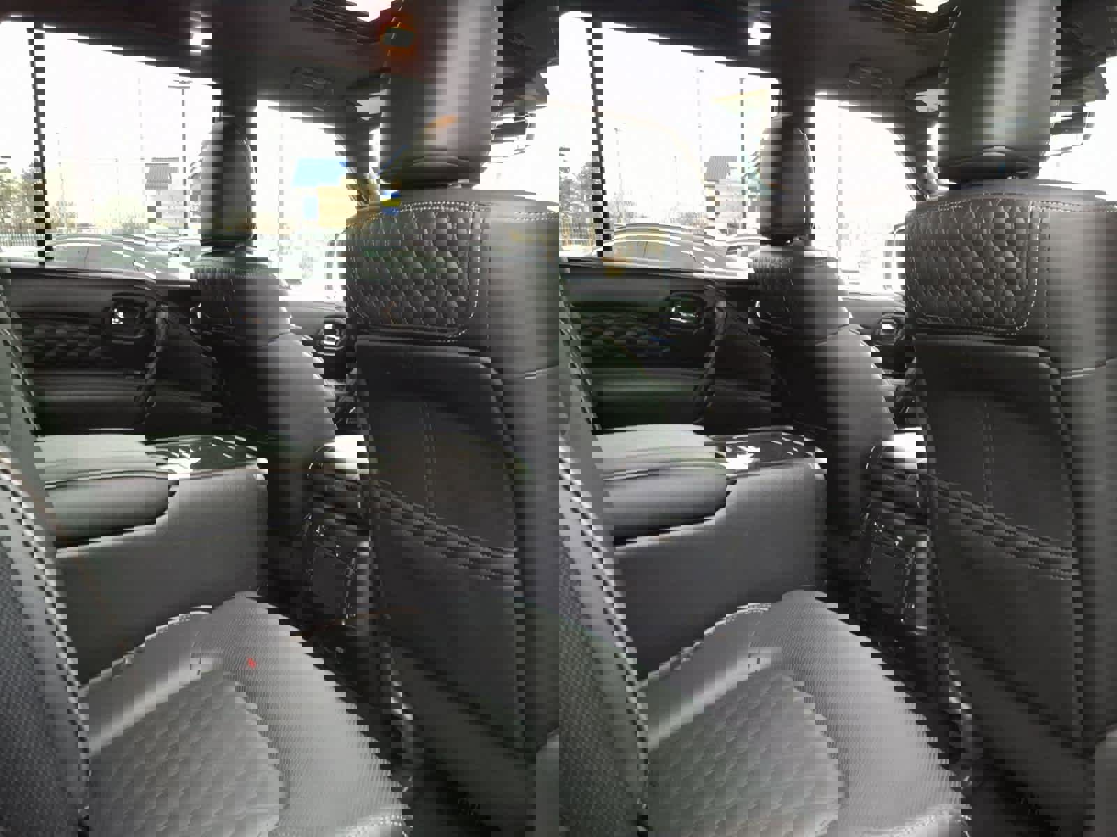 Certified 2024 INFINITI QX80 Sensory w/ Cargo Package image 23