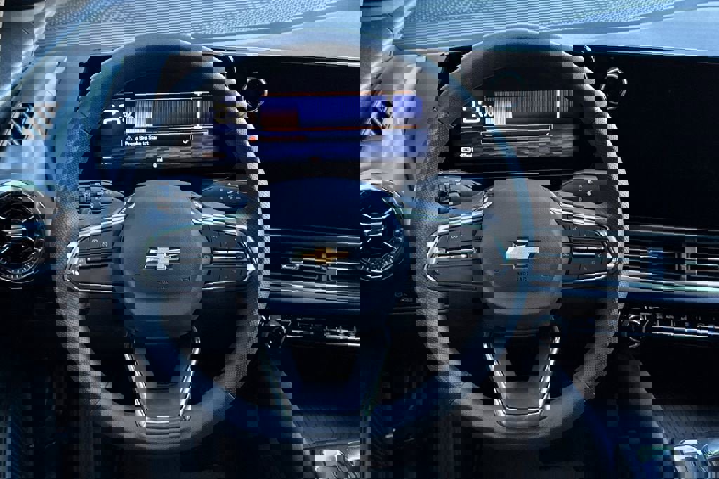 New 2026 Chevrolet Equinox EV LT image 14