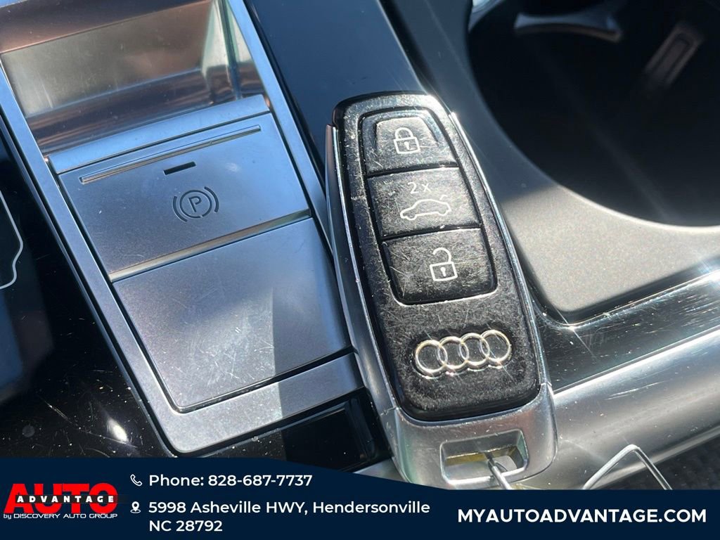 Used 2020 Audi SQ8 Prestige w/ Prestige Package image 16