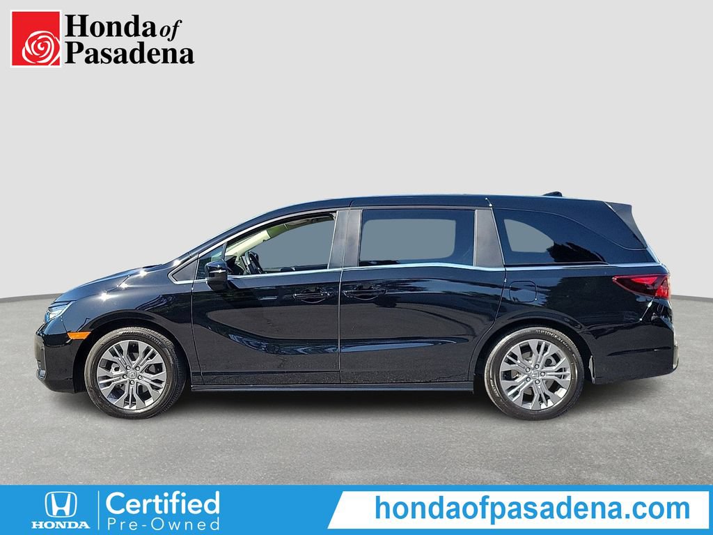 Certified 2026 Honda Odyssey Touring image 5