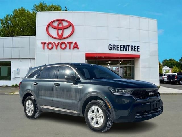 Used 2023 Kia Sorento LX video 1