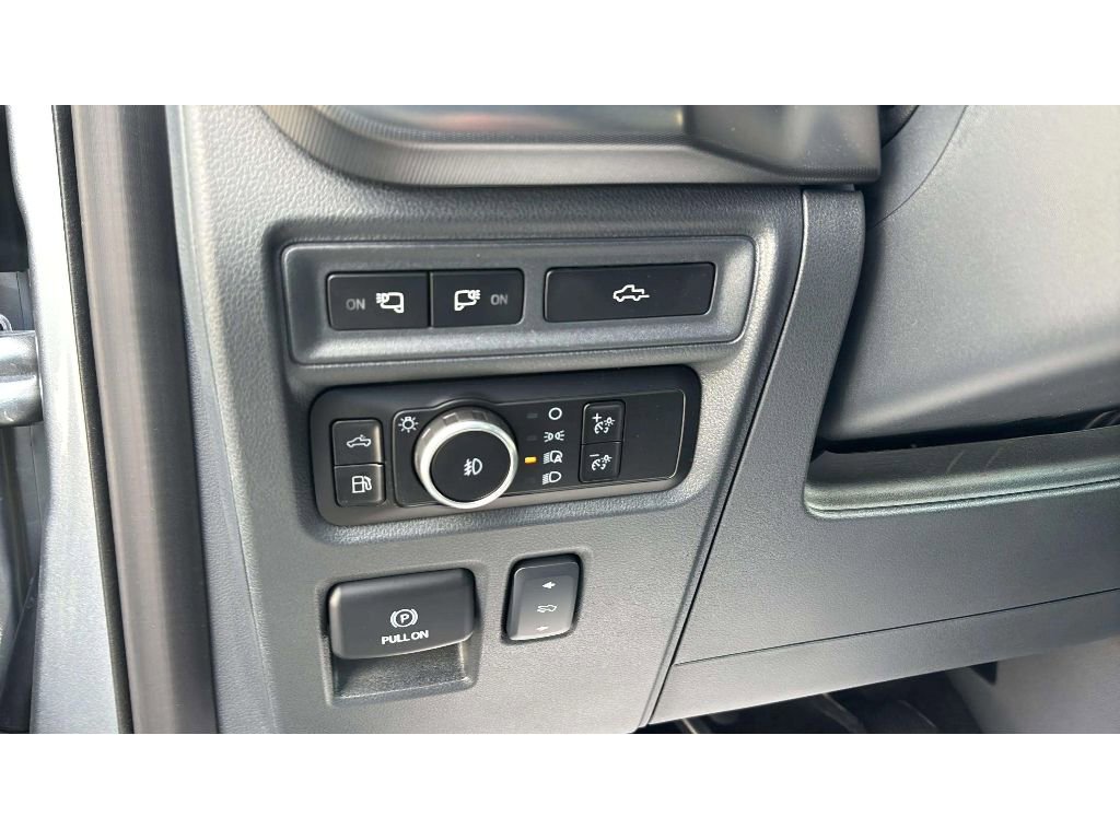 Used 2024 Ford F150 Platinum w/ Equipment Group 702A High AWD/4WD image 21