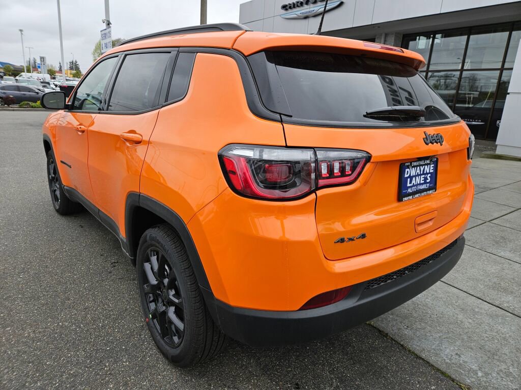 New 2026 Jeep Compass Latitude AWD/4WD image 3